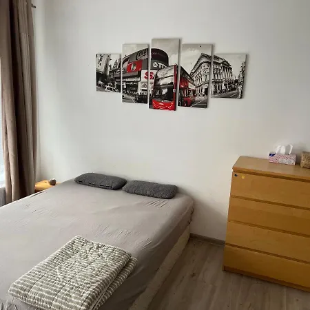 Beautiful 2 Bedroom Apartment Prostejov Exterior photo